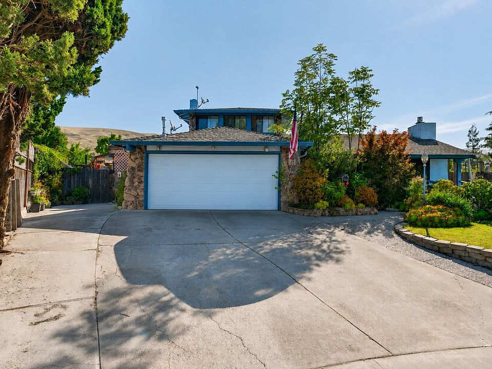 1st image of 3592 Minto Ct