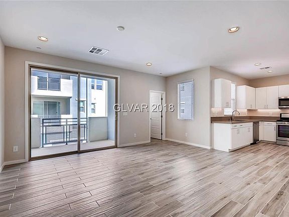 4th image of 11237 Rainbow Peak Ave Unit 202