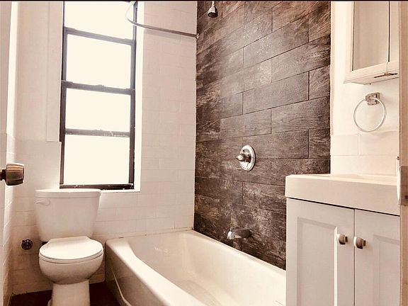 4th image of 830 Magenta St #5