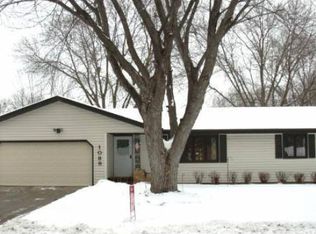 1089 Monroe St S, Shakopee, MN 55379