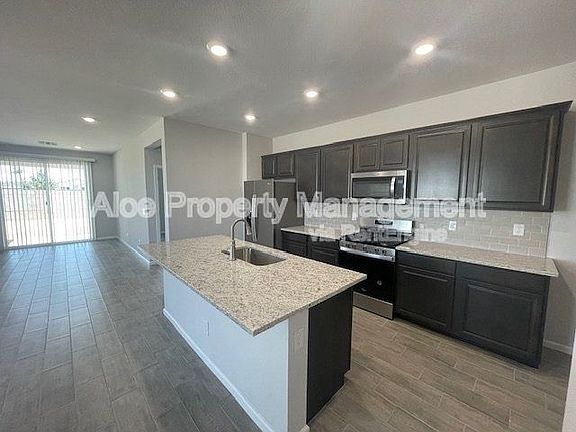 4th image of 19325 N Los Gabrieles Way