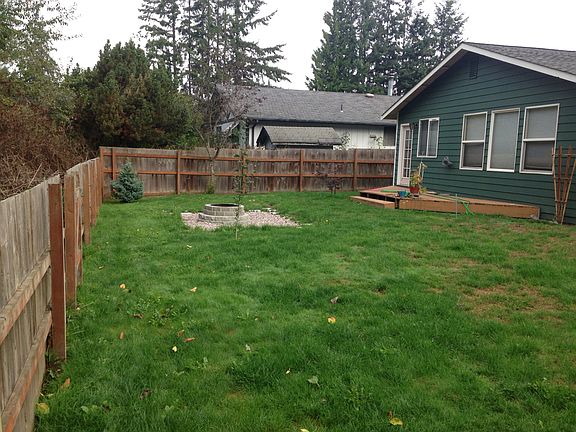 4th image of 1286 Uplands Dr