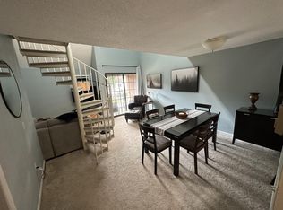 38 N Main St APT 42, West Hartford, CT 06107