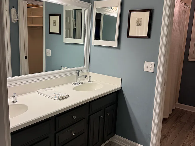 701 Beach Ave #203 — Photo 22
