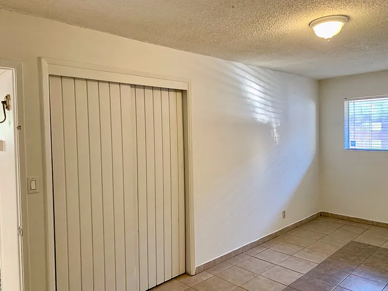 7107 N 53rd Ave — Photo 27
