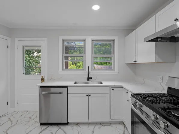 114 Linderman Ave, Kingston, NY