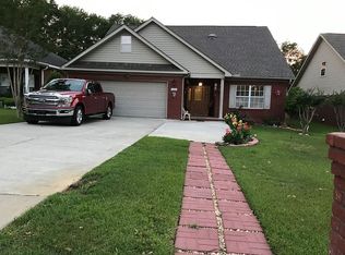 502 Frankfort Dr, Dothan, AL 36305