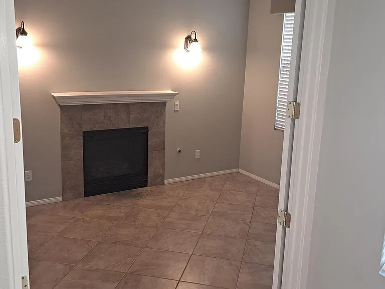 1884 Redfield Rd — Photo 6