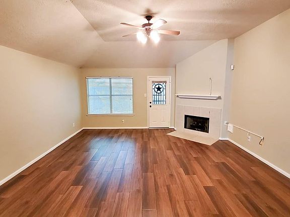 4th image of 5214 Laurynnbrook Dr