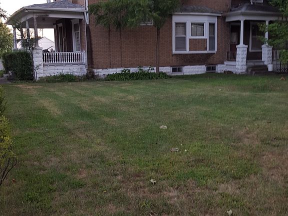 2nd image of 135 Birdsell St