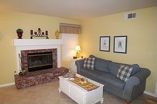 2nd image of 14715 Prairieview Cir