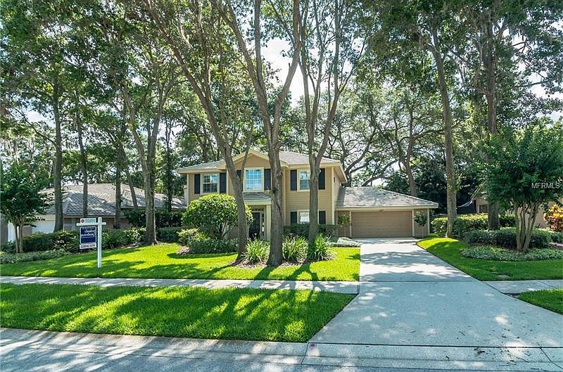 1st image of 307 Old Oak Cir