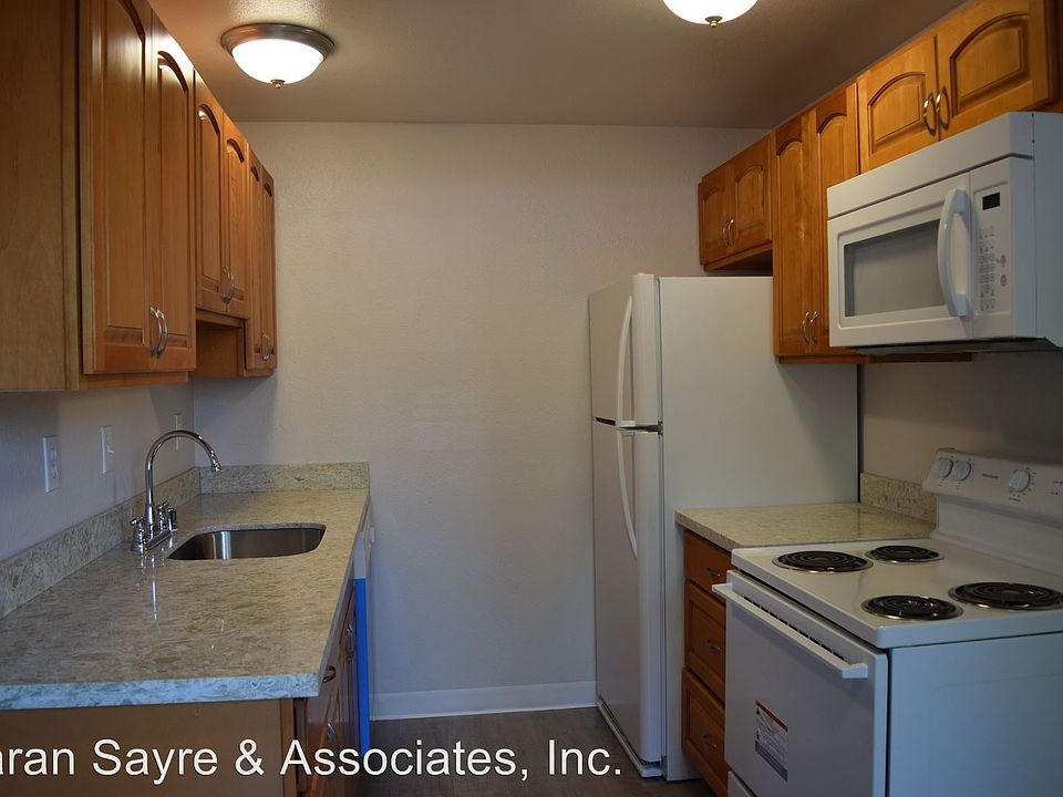 1st image of 1717 S 305th Pl APT C