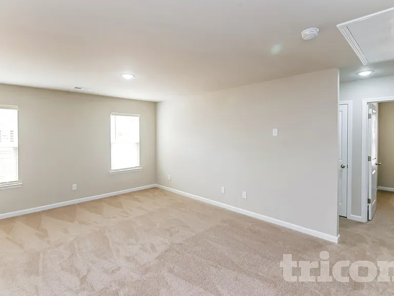 205 Spring Knoll Dr — Photo 11