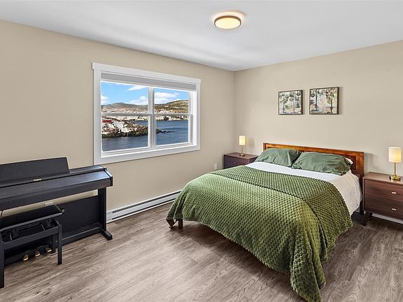 3rd image of 94 Southside Road