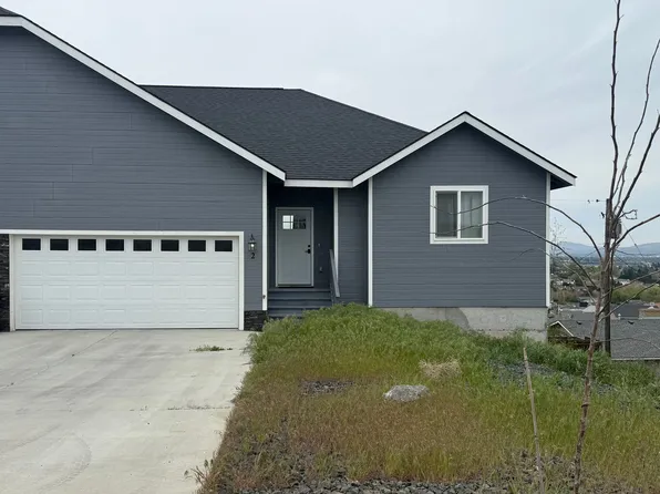 80th Ave Duplex, 505 N 80th Ave #A, Yakima, WA 98908