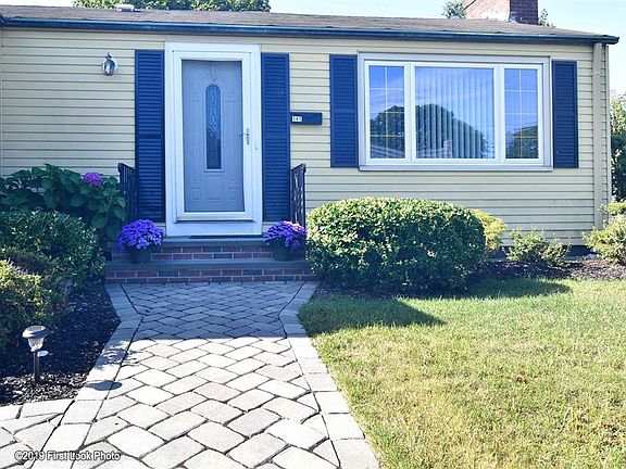2nd image of 141 Lawnacre Dr