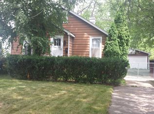 2111 Galilee Ave, Zion, IL 60099
