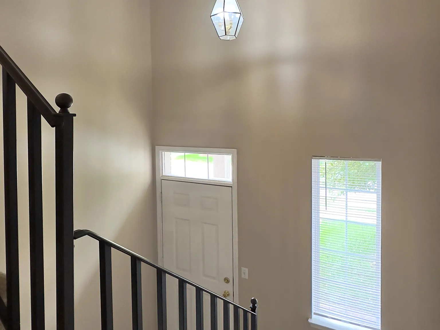 2 bed, 1525 sqft, $1,775 — Photo 4