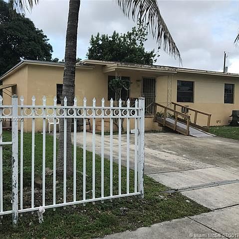1st image of 13221 NW 21st Ave