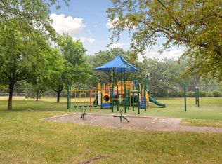 5817 McGuire Rd, Edina, MN 55439