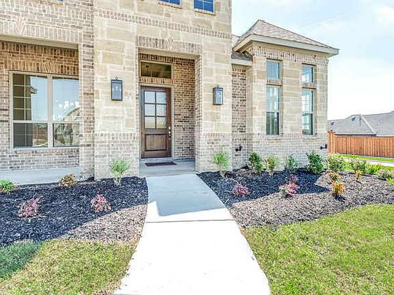 5th image of 1040 Saint Peter Ln