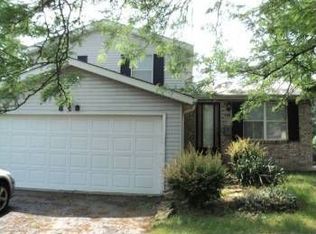 828 Eliots Oak Rd, Columbus, OH 43228