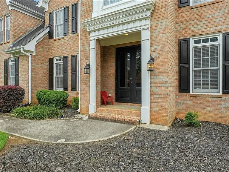 2785 Shoemaker Ln — Photo 5