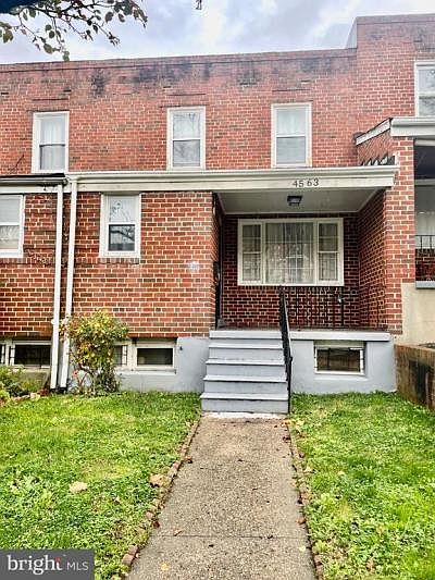 1st image of 4563 Derby Manor Dr