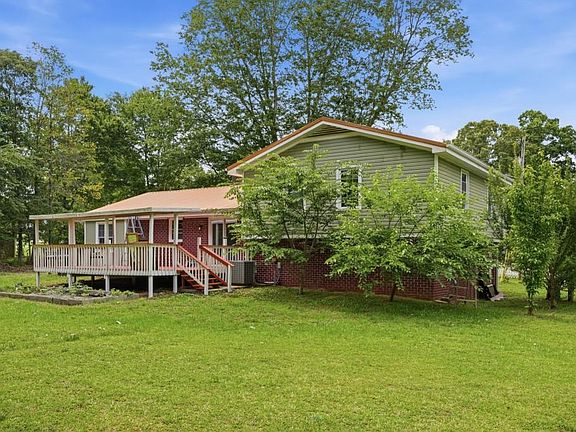 3rd image of 295 Henson Cir