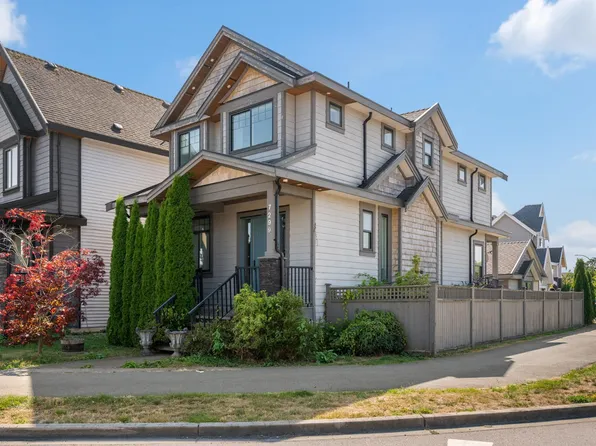 7299 194a St, Surrey, BC V4N 6K1