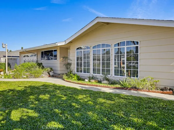 1934 S Robert Ln, Anaheim, CA 92802