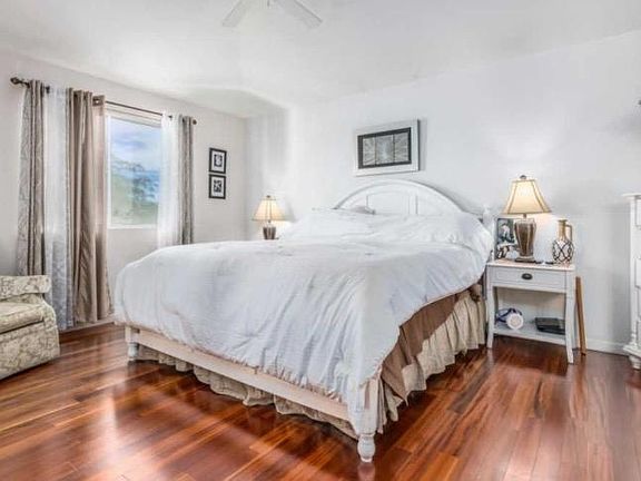5th image of 10401 N 52nd St Unit 104