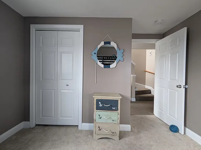 35 Ashworth Ave #4 — Photo 11