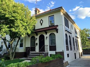 6826 Fleet St, Forest Hills, NY 11375