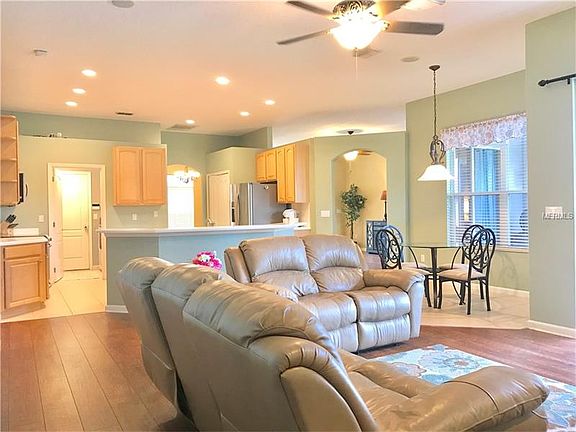 5th image of 2233 Treymore Dr