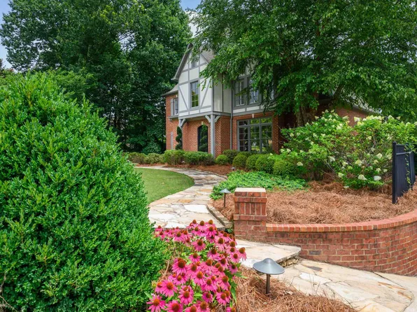 3904 Butler Springs Way, Hoover, AL 35226
