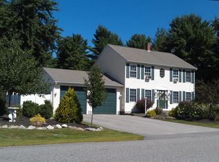 2 Brookhaven Dr, Windham, ME 04062