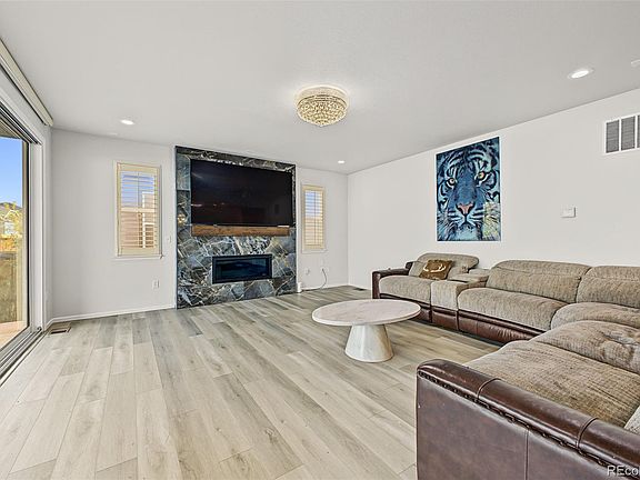 5th image of 9734 Ceylon Street