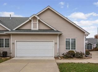 6072 Terrace Dr #2, Johnston, IA 50131