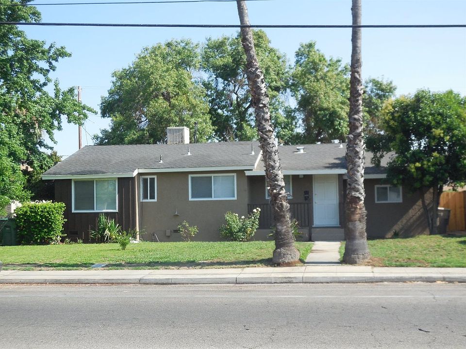1st image of 2428 W Dakota Ave