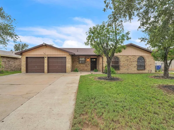 5904 Springfield Ave, Laredo, TX 78041