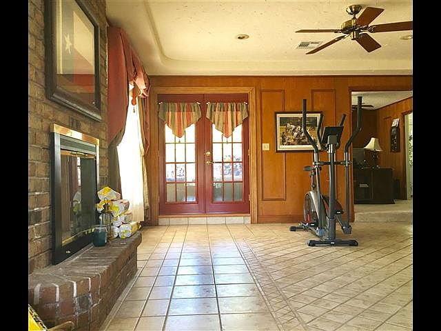 1st image of 633 Idlewood Dr
