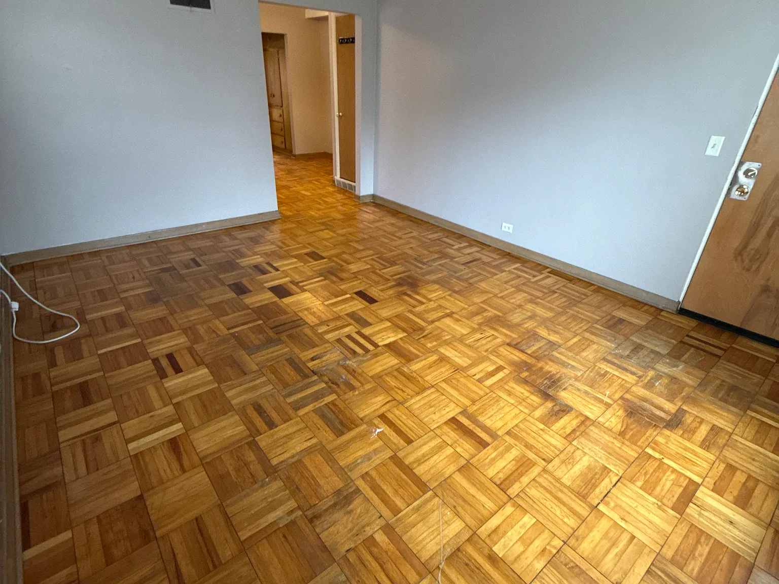 1 bed, 750 sqft, $725 — Photo 2