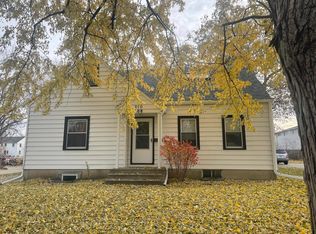 208 Howard Ave, Ames, IA 50014