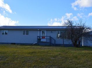 9240 S Eberhart Ave, Clare, MI 48617