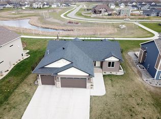 5956 Autumn Dr S, Fargo, ND