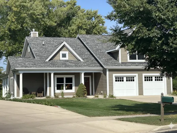 610 Wheatland Drive, Cambridge, WI 53523