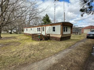 1846 U Dr, Hastings, MI 49058