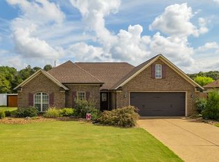 8 Kambridge St, Medina, TN 38355